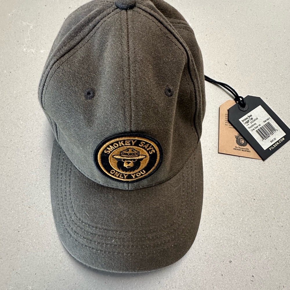 NWT Filson Smokey the bear hat.